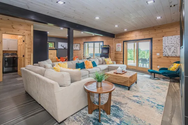 $1,995,000 | 2391 Music Mountain Road, Stockbridge, VT 05772