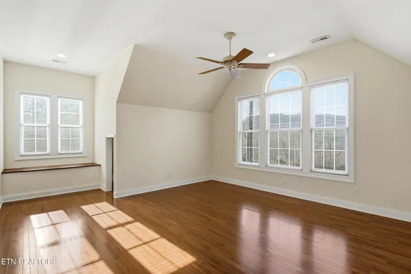 $474,900 | 206 Old Leadmine Bend Road, Sharps Chapel, TN 37866