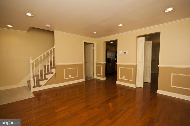 3654 Hilmar Road Windsor Mill, MD 21244 - Photo 20 of 30 Living Room