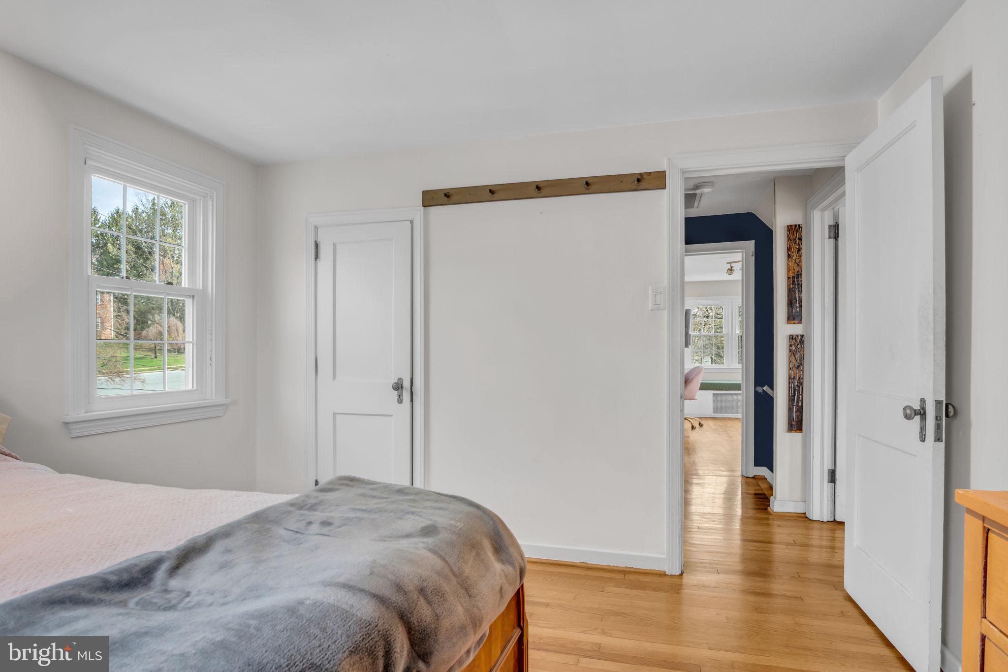 916 North Spring Street Middletown, PA 17057 - Photo 17 of 32 a bedroom with a bed and a window