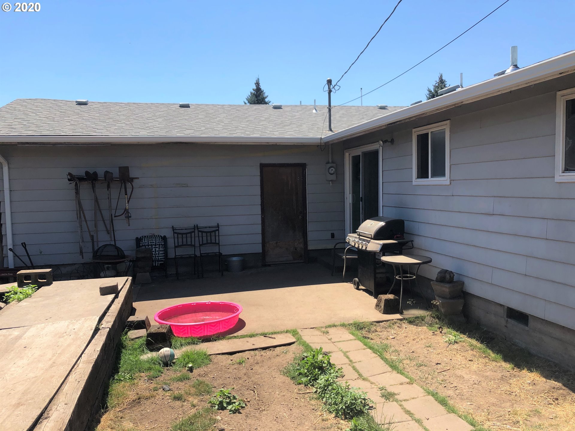 1016 Pleasant Street Springfield, OR 97477 - Photo 11 of 12
