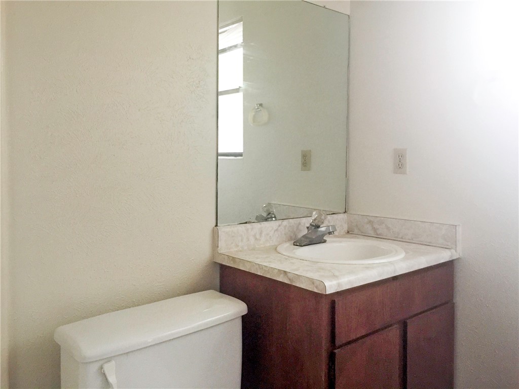 2014 Alex Avenue, Unit B Austin, TX 78728 - Photo 14 of 18 Second Full Bedroom