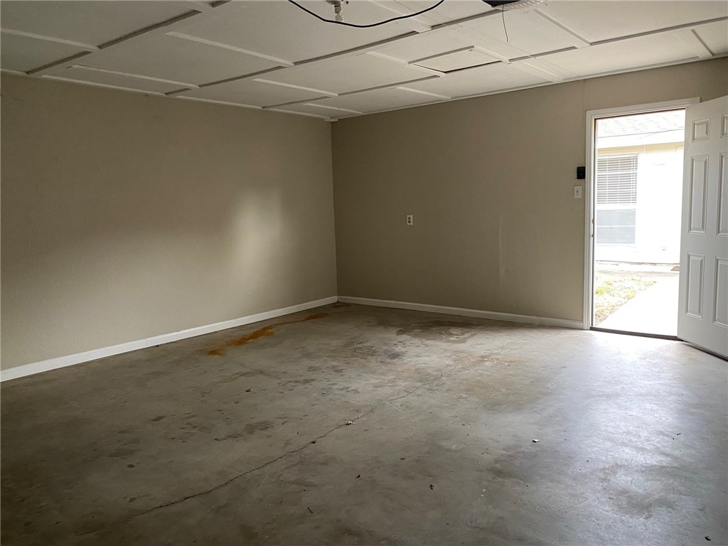 4917 Delwood Street, Unit B4 Corpus Christi, TX 78413 - Photo 18 of 21