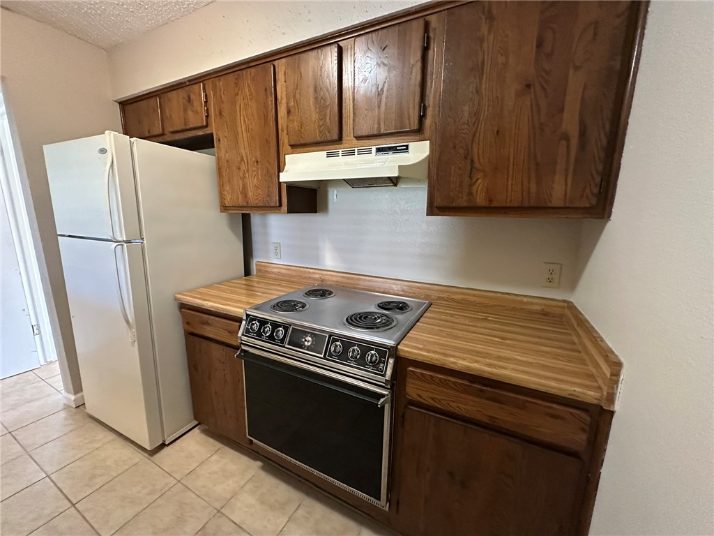 4917 Delwood Street, Unit B4 Corpus Christi, TX 78413 - Photo 9 of 21