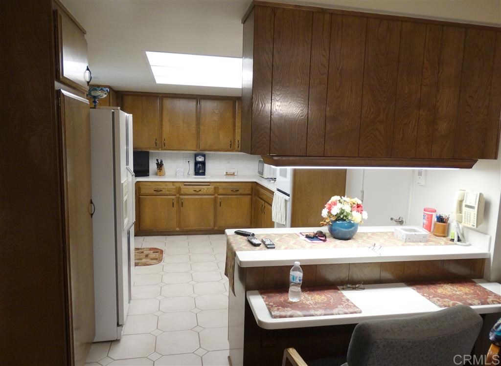 2394 Appian Road Carlsbad, CA 92010 - Photo 4 of 12