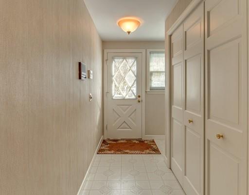 10 Bowser Road Lexington, MA 02420 - Photo 16 of 30 Gallery Image 16