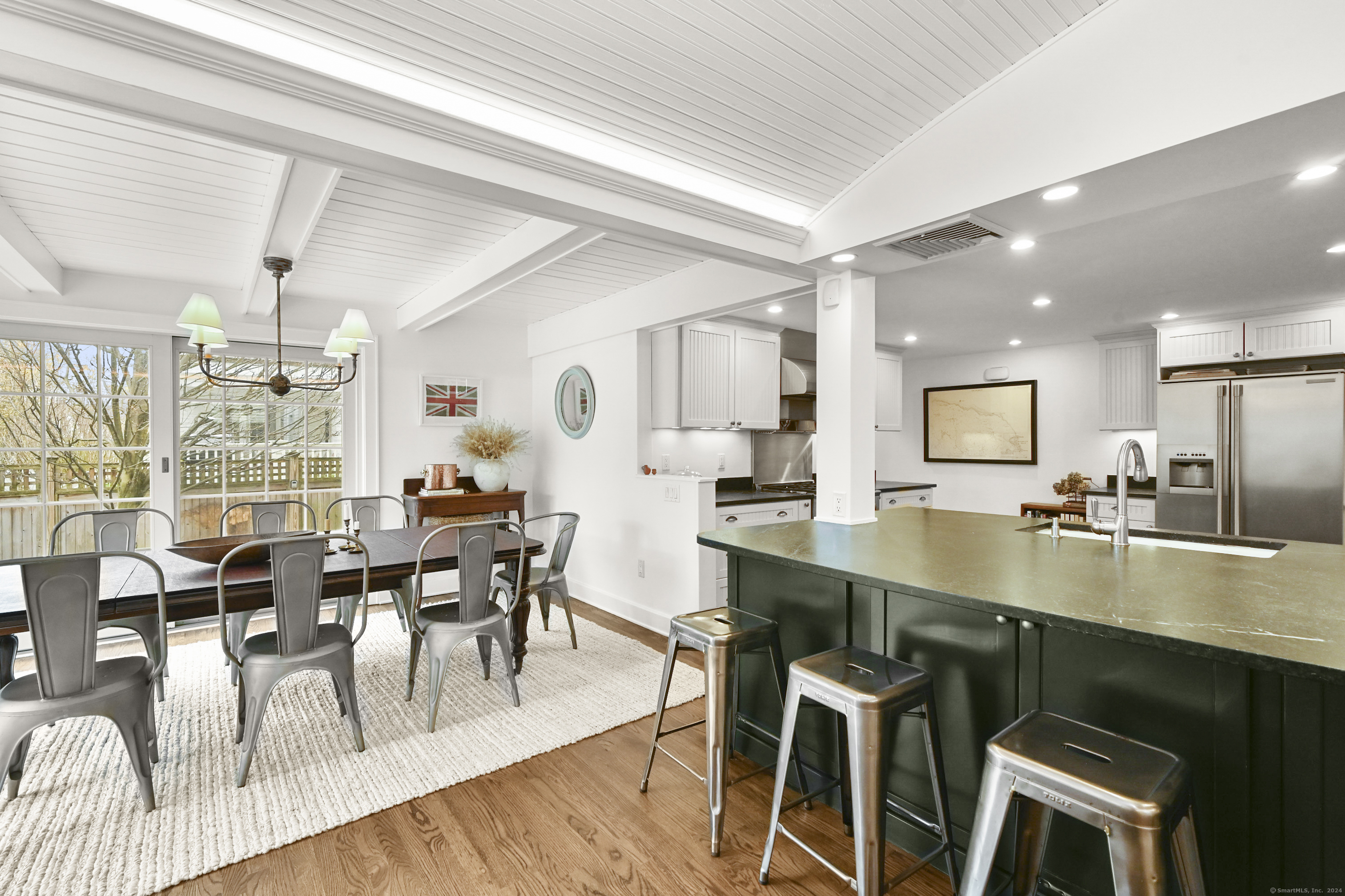 104 Roton Avenue Norwalk, CT 06853 - Photo 13 of 40