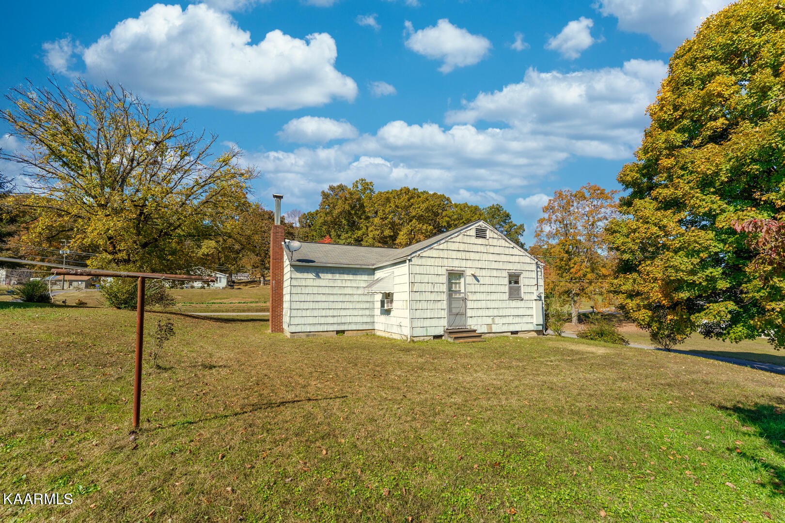 811 Ridgeview Drive Clinton, TN 37716 - Photo 22 of 26 Gallery Image 22