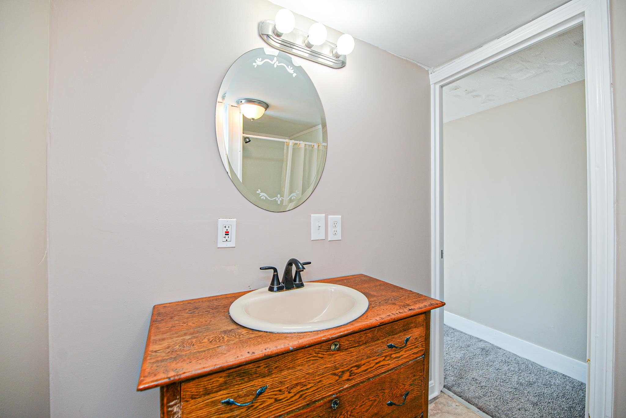 7 Flagg Road Rochester, NH 03839 - Photo 25 of 39