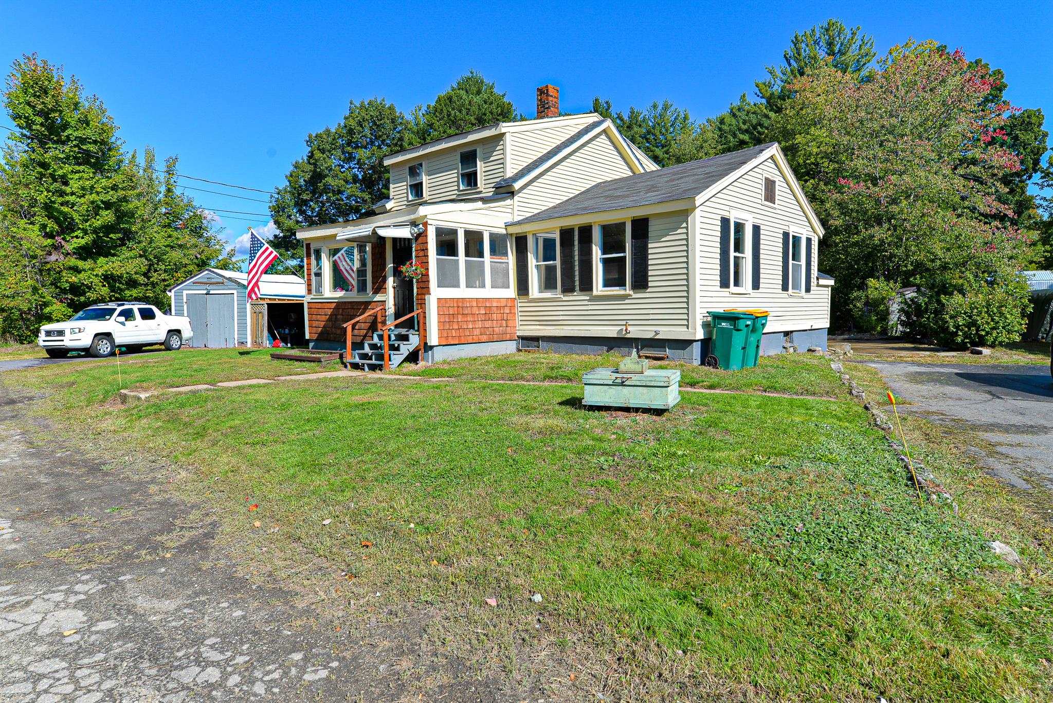 7 Flagg Road Rochester, NH 03839 - Photo 3 of 39