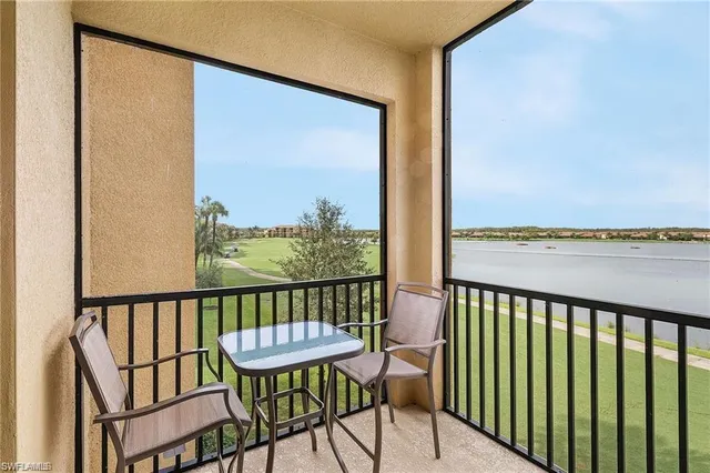 $6,500 | 17941 Bonita National Boulevard, Unit 333, Bonita Springs, FL 34135