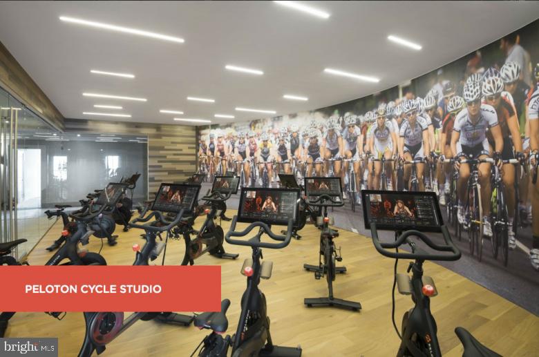 200 North 16th Street, Unit 724 Philadelphia, PA 19102 - Photo 22 of 31 a view of a room with gym equipment