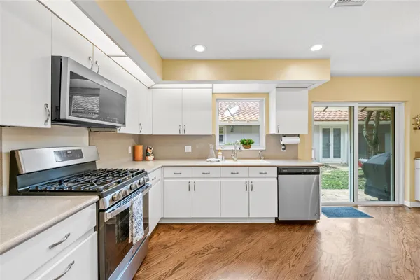 $799,999 | 608 Misty Oaks Lane, Pompano Beach, FL 33069