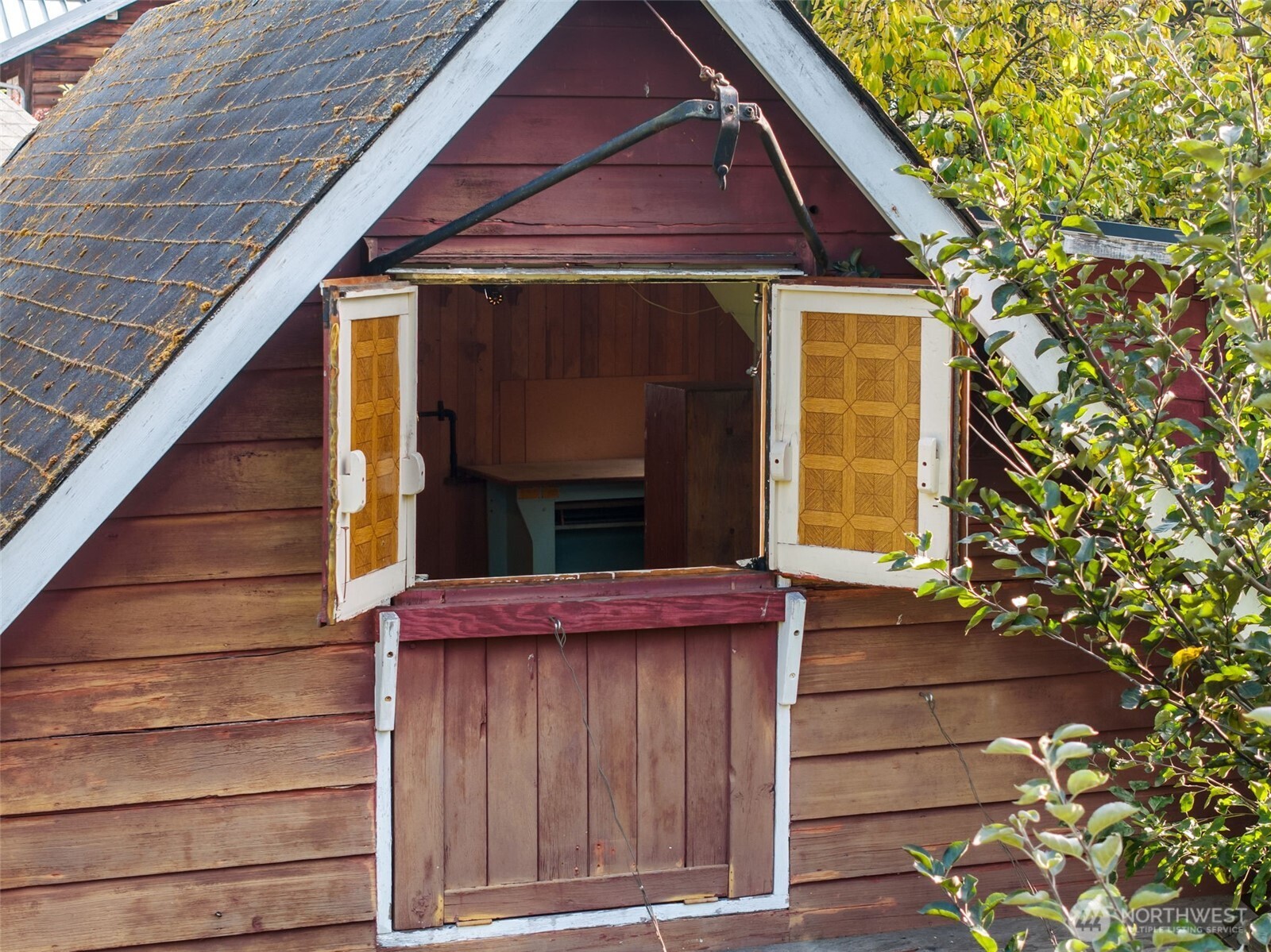 15620 21st Avenue Southwest Burien, WA 98166 - Photo 24 of 38 a view of outdoor space and deck