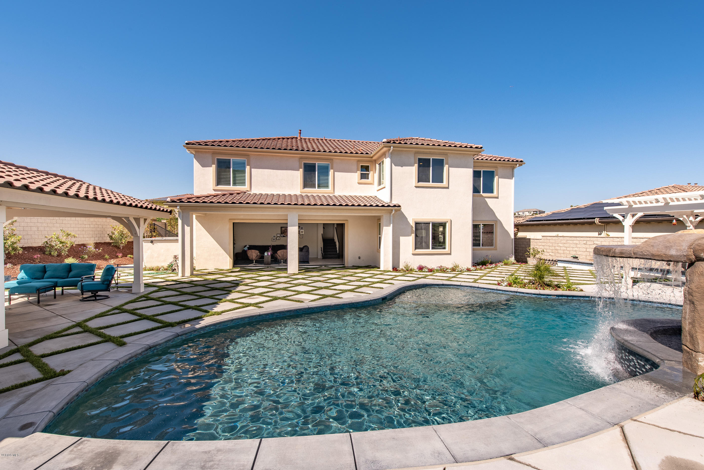 11276 Crenshaw Street Moorpark, CA 93021 - Photo 46 of 52 a front view of a house with garden