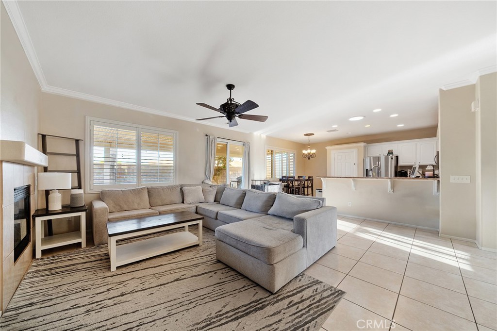 17886 Robusta Drive Riverside, CA 92503 - Photo 15 of 34 Gallery Image 15