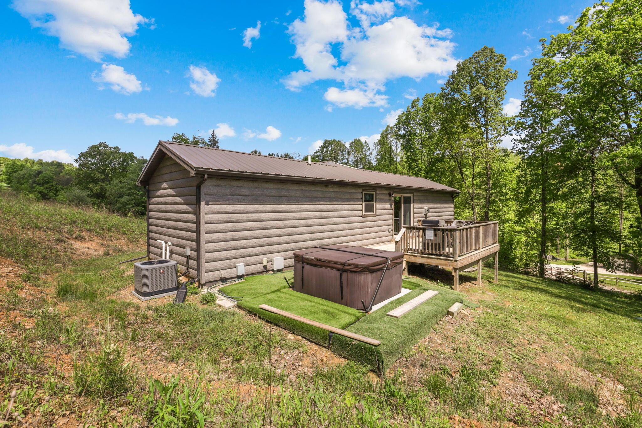 32721 Mann Road Logan, OH 43138 - Photo 32 of 41 39-web-or-mls-IMG_6836