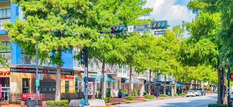$395,000 | 1110 Arthur Street, Houston, TX 77019