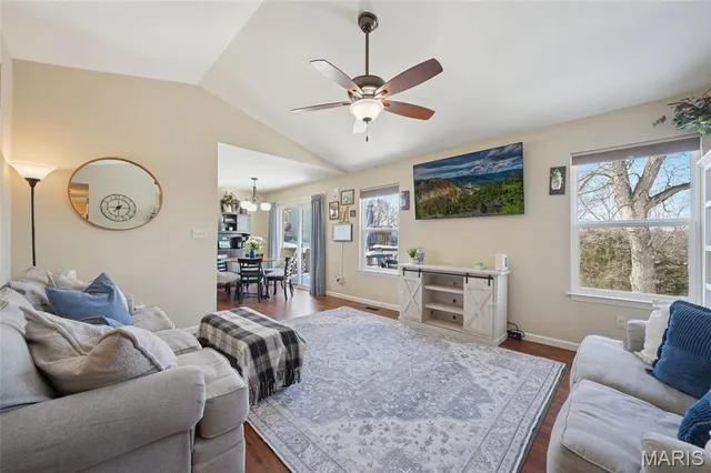 $349,900 | 2673 Ruddy Ridge Drive, High Ridge, MO 63049