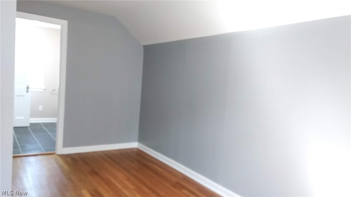 1044 Oxford Road Cleveland, OH 44121 - Photo 6 of 12 Gallery Image 6