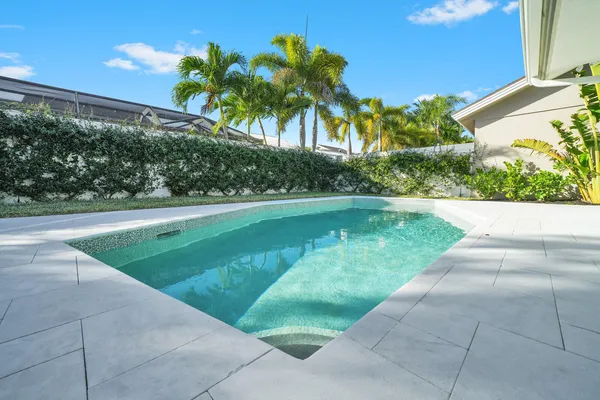 $1,482,000 | 418 River Edge Road, Jupiter, FL 33477
