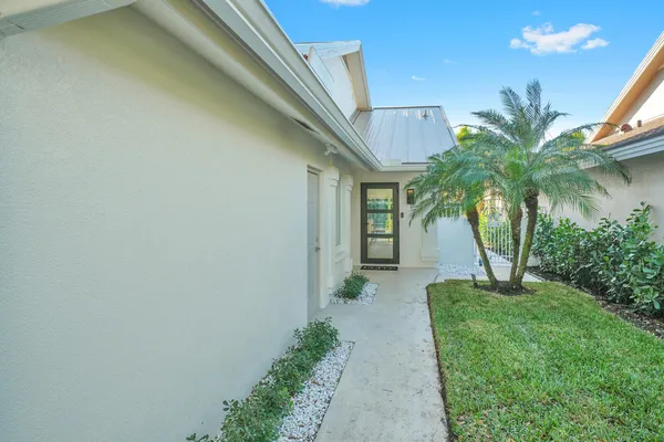 $1,482,000 | 418 River Edge Road, Jupiter, FL 33477