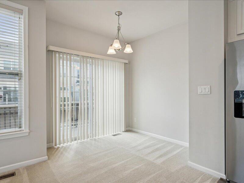 2805 Rathmore Ln. Ann Arbor, MI 48105 - Photo 14 of 45 15-2805-Rathmore-Ln--Ann-Arbor-MI-48105-