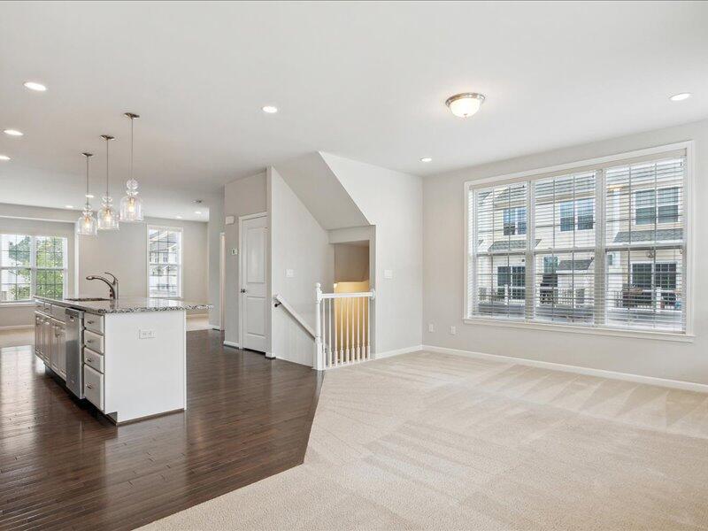 2805 Rathmore Ln. Ann Arbor, MI 48105 - Photo 15 of 45 16-2805-Rathmore-Ln--Ann-Arbor-MI-48105-