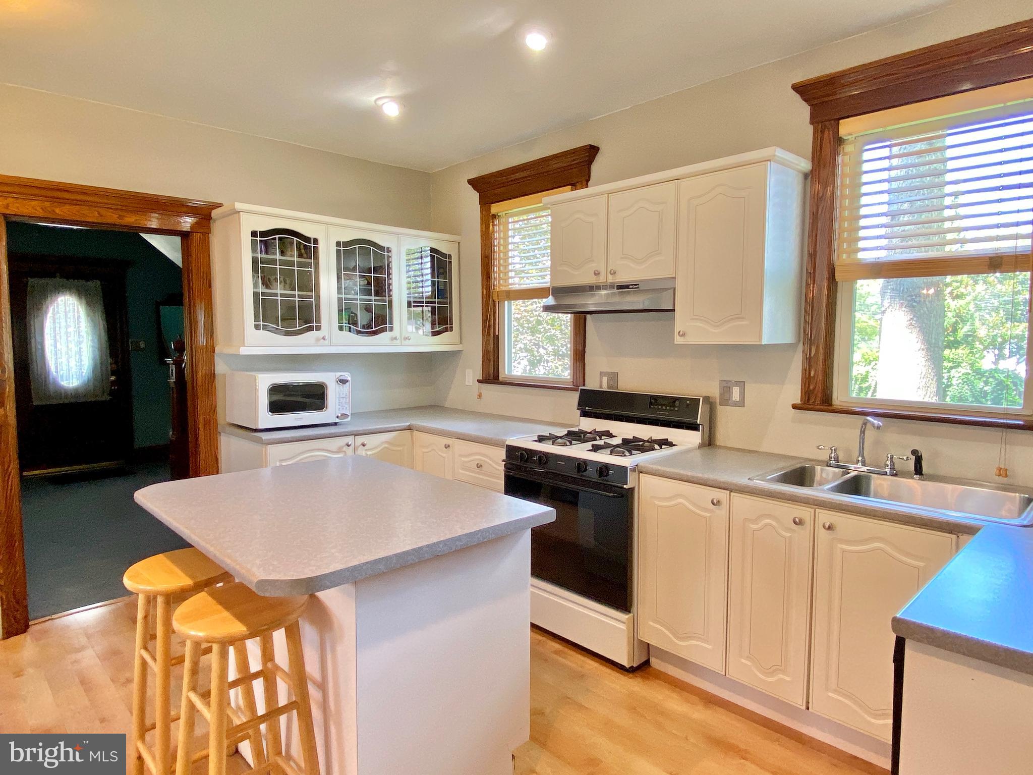 315 Warwick Road Magnolia, NJ 08049 - Photo 21 of 44