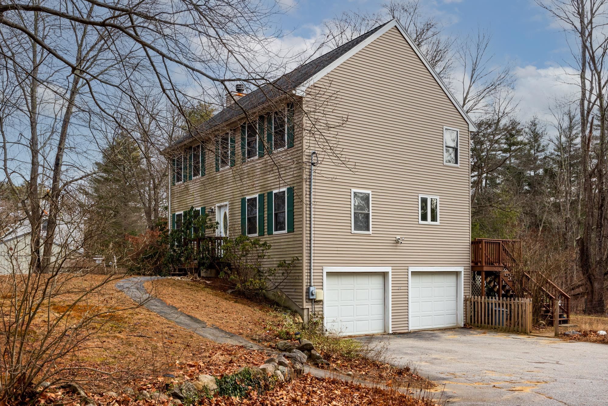 64 Crane Crossing Road Newton, NH 03858 - Photo 3 of 46 Gallery Image 3
