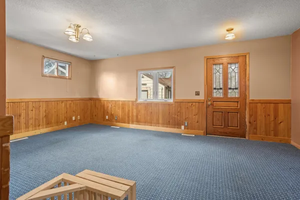 $425,000 | 906 Sheyenne Street, West Fargo, ND 58078