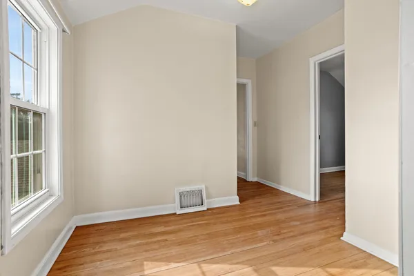 $425,000 | 906 Sheyenne Street, West Fargo, ND 58078