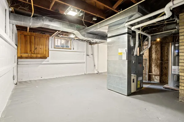 $425,000 | 906 Sheyenne Street, West Fargo, ND 58078