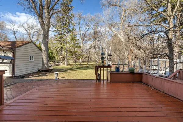 $425,000 | 906 Sheyenne Street, West Fargo, ND 58078