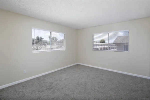 $2,100 | 975 East Washington Avenue, Unit E, El Cajon, CA 92020