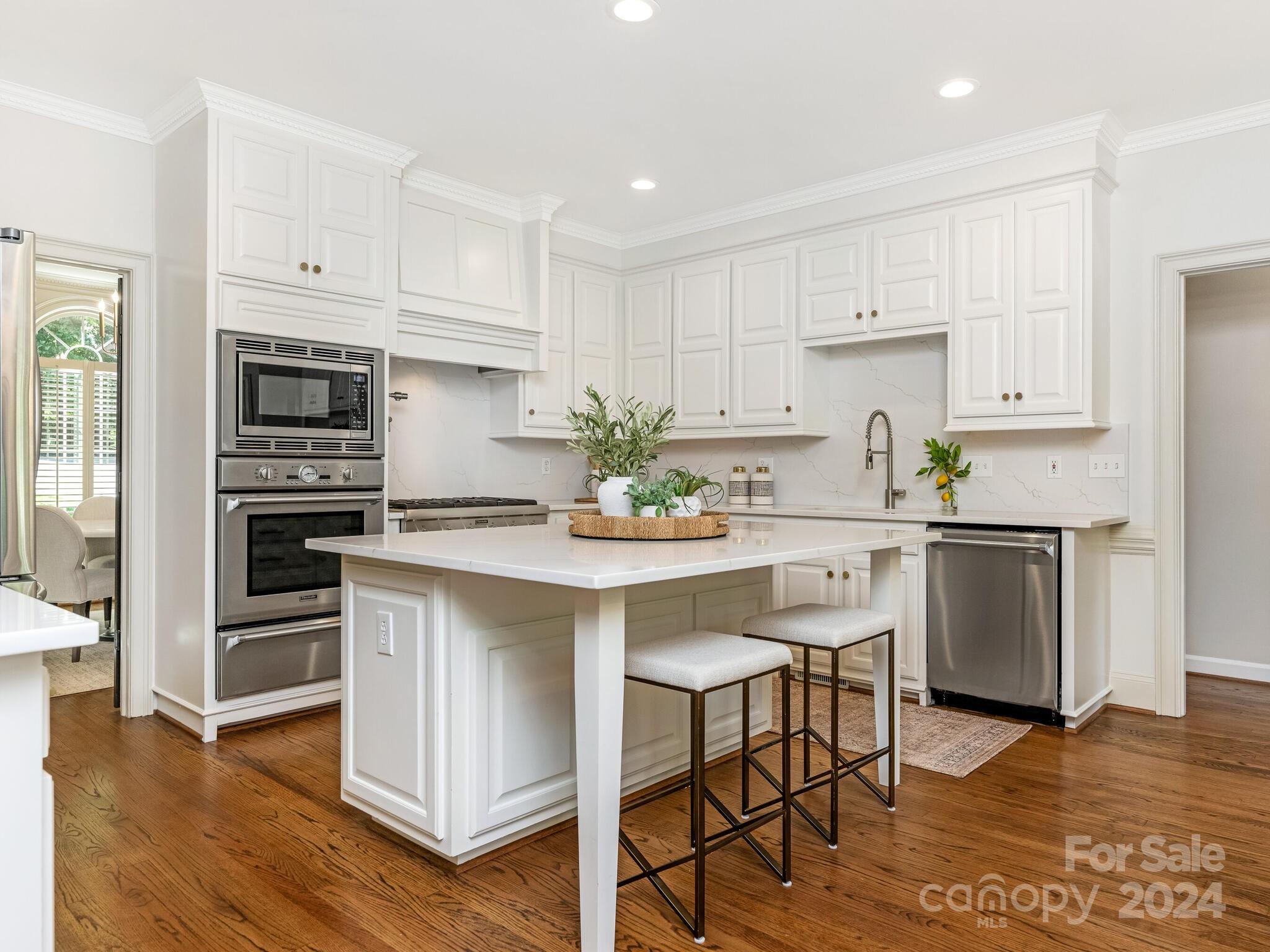 4505 Nora's Path Road Charlotte, NC 28226 - Photo 11 of 48 Gallery Image 11