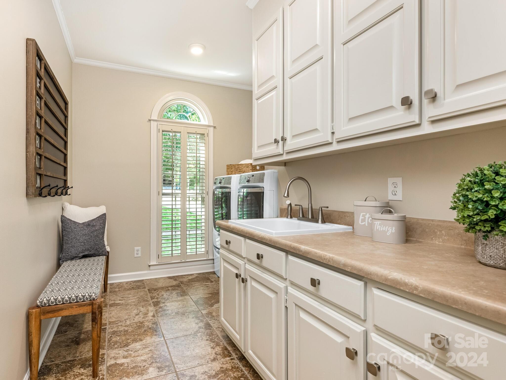 4505 Nora's Path Road Charlotte, NC 28226 - Photo 17 of 48 Gallery Image 17