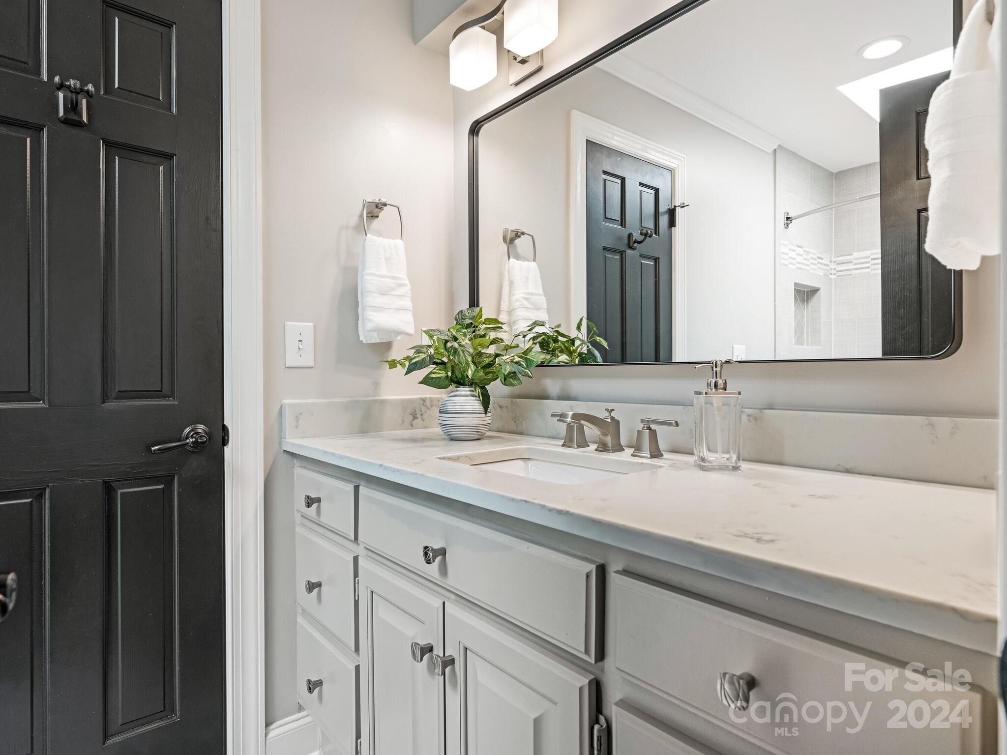 4505 Nora's Path Road Charlotte, NC 28226 - Photo 27 of 48 Gallery Image 27