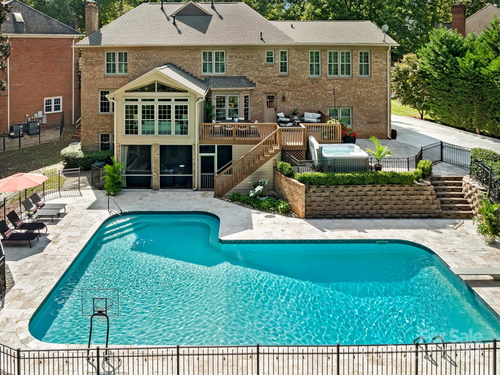 4505 Nora's Path Road Charlotte, NC 28226 - Photo 43 of 48 Gallery Image 43