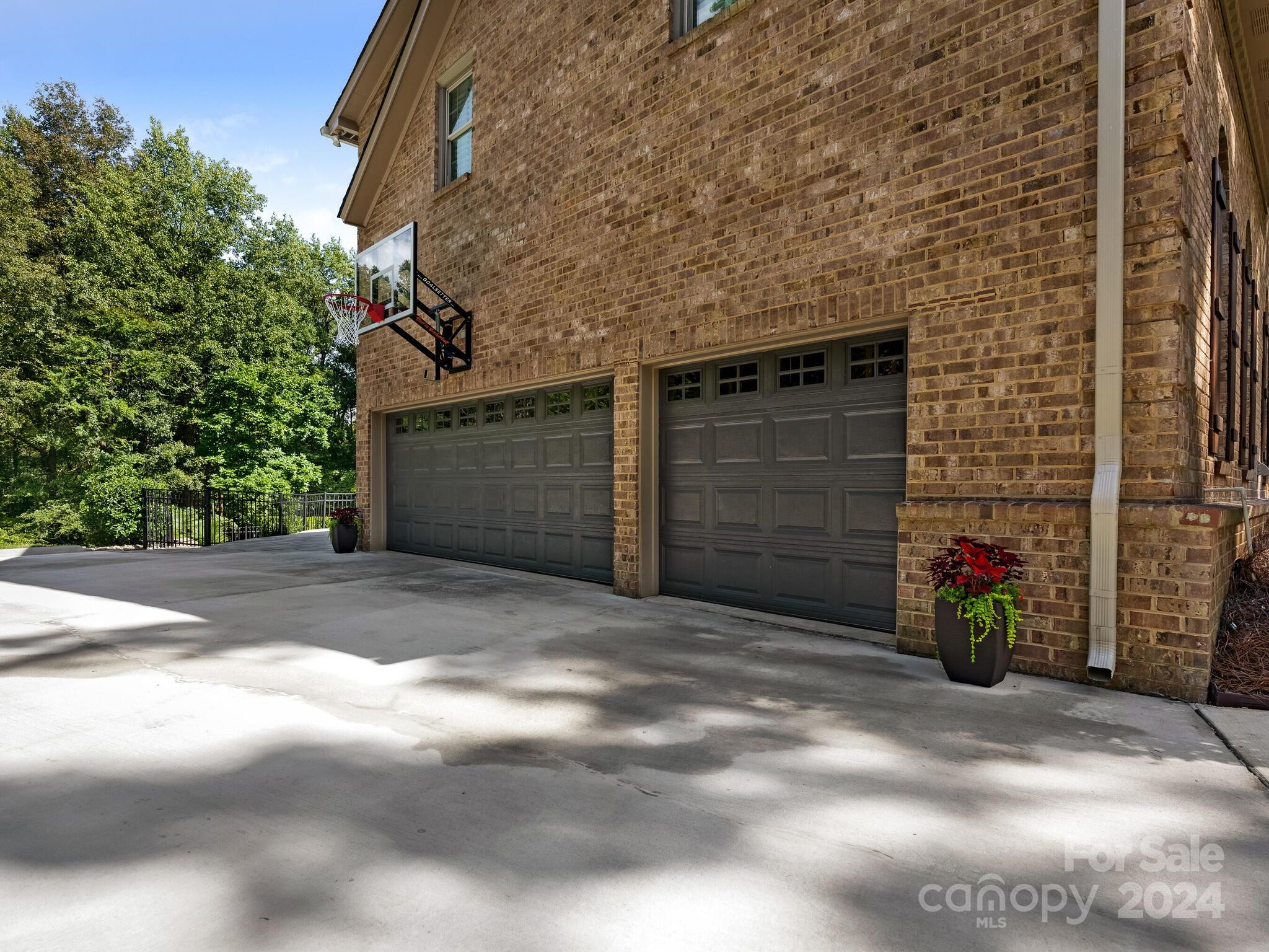 4505 Nora's Path Road Charlotte, NC 28226 - Photo 45 of 48 Gallery Image 45