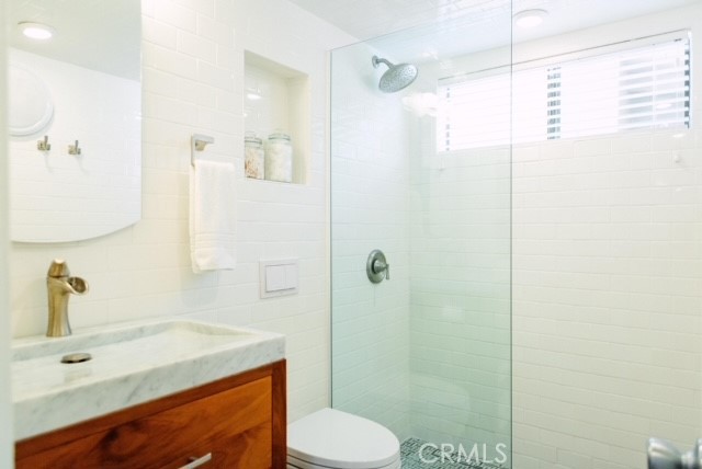 707 1/2 Heliotrope Avenue Corona del Mar, CA 92625 - Photo 13 of 21