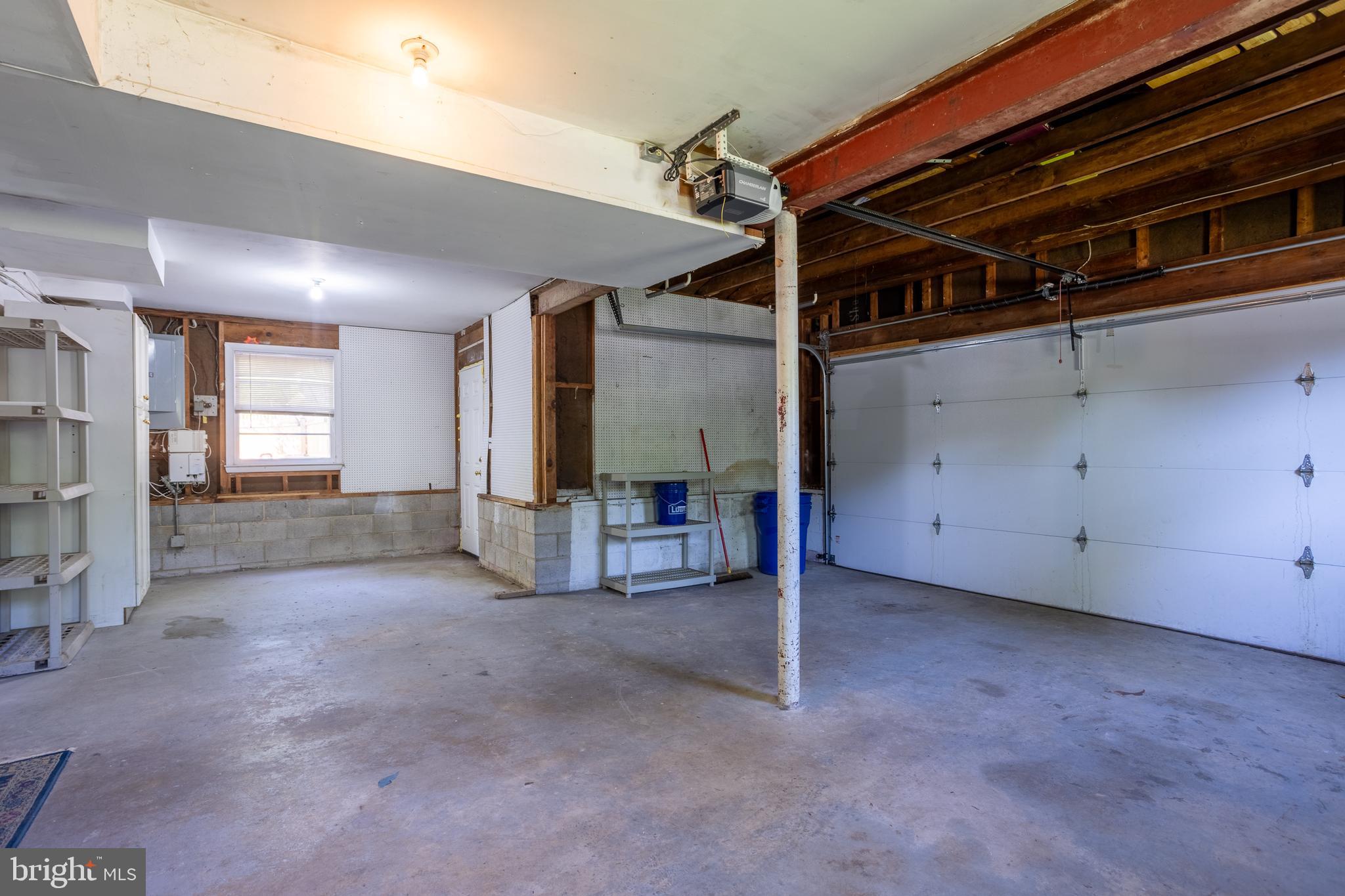 217 Brightdale Road Lutherville-Timonium, MD 21093 - Photo 13 of 29 Garage