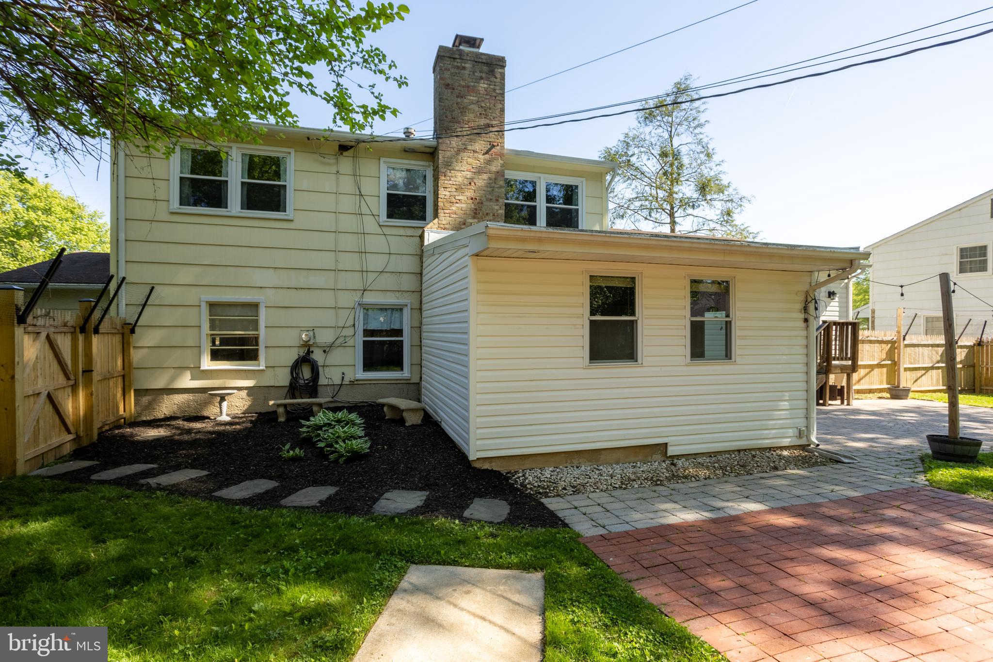 217 Brightdale Road Lutherville-Timonium, MD 21093 - Photo 21 of 29 Yard