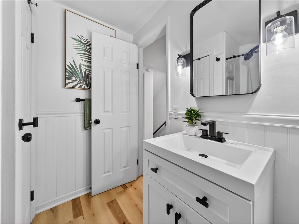 22 Ridgewood Road Greece, NY 14626 - Photo 28 of 33