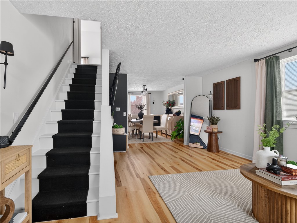 22 Ridgewood Road Greece, NY 14626 - Photo 4 of 33