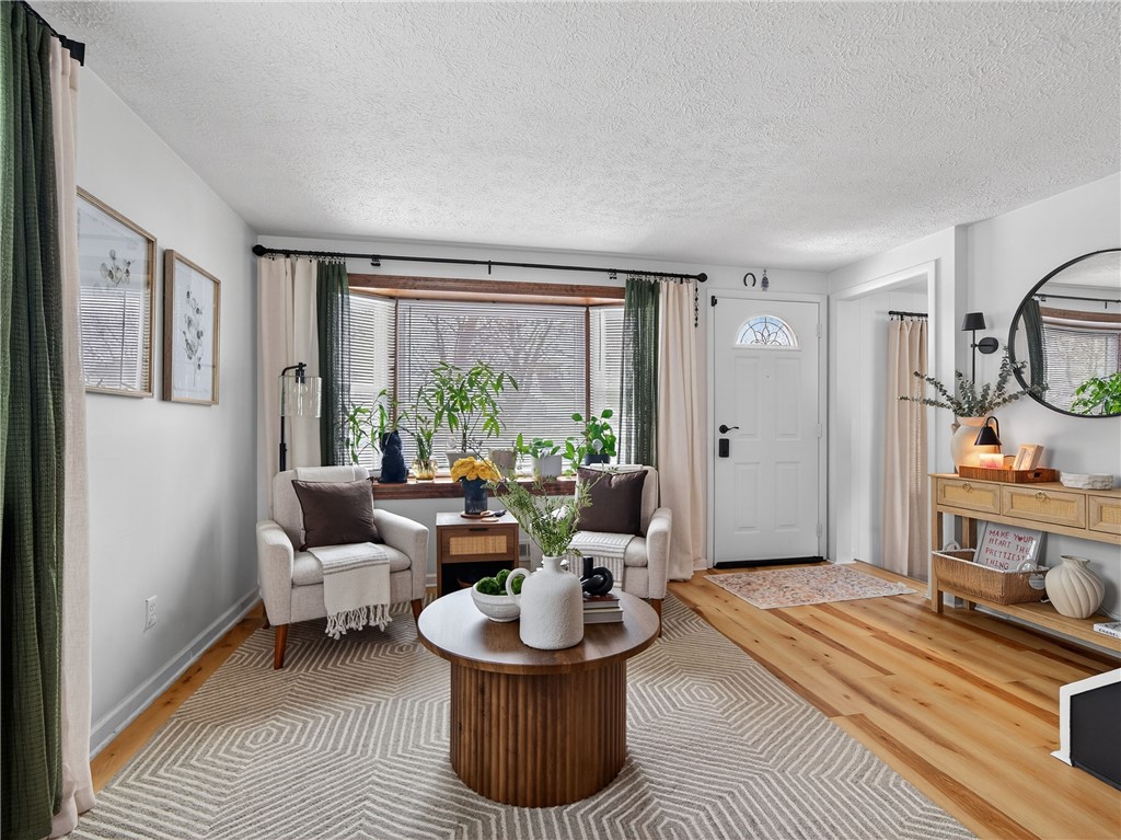 22 Ridgewood Road Greece, NY 14626 - Photo 5 of 33