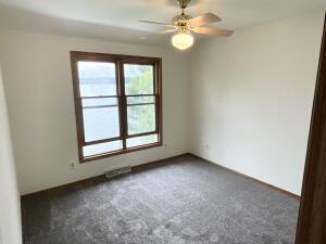 3344 Lake Drive Hartford, WI 53027 - Photo 23 of 36 Main Upper BR2