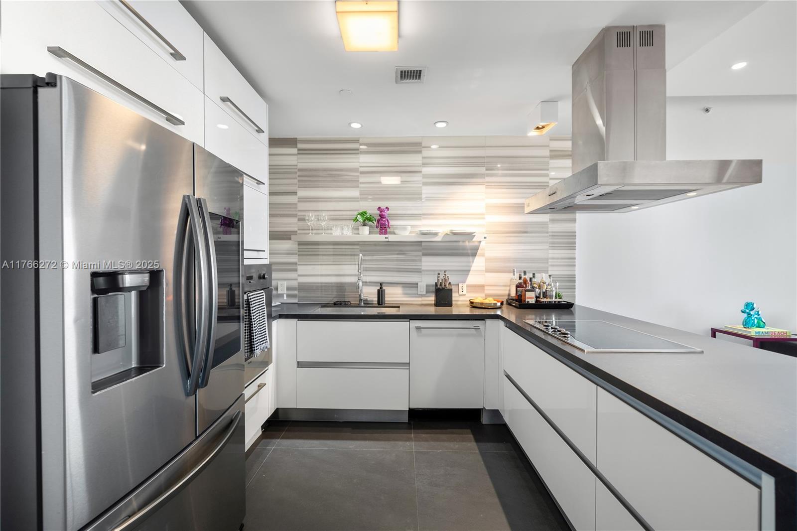 1100 Biscayne Boulevard, Unit 5303 Miami, FL 33132 - Photo 10 of 40