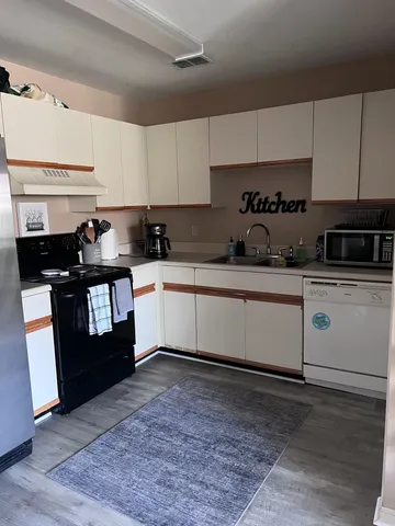 $1,350 | 2681 Tess Circle, Tallahassee, FL 32304