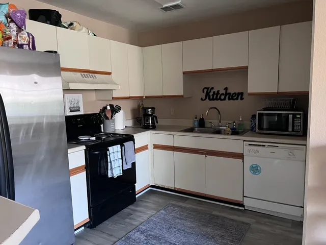 $1,350 | 2681 Tess Circle, Tallahassee, FL 32304